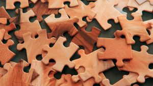 Giochi in legno e puzzle